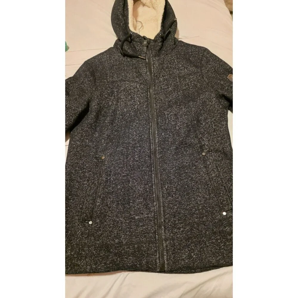 1 Madison Expedition Jacket Womens Medium Winter Coat Warm Cozy EUC Camp Hiking